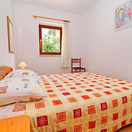 Apartment Classic Zrnovo Екстер'єр фото